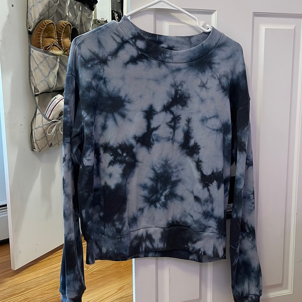 tye dye crew neck